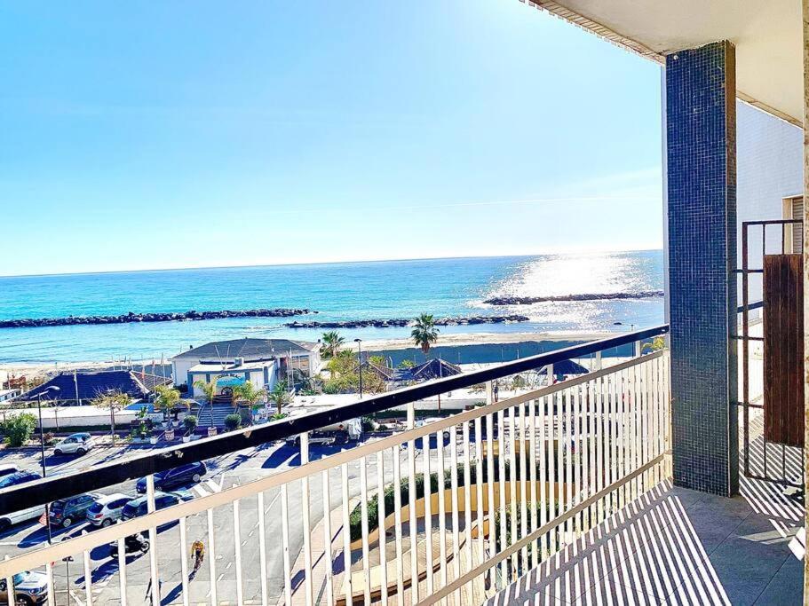 10 Min. Da Sanremo Appartamento Vista Mare Таджа Екстер'єр фото