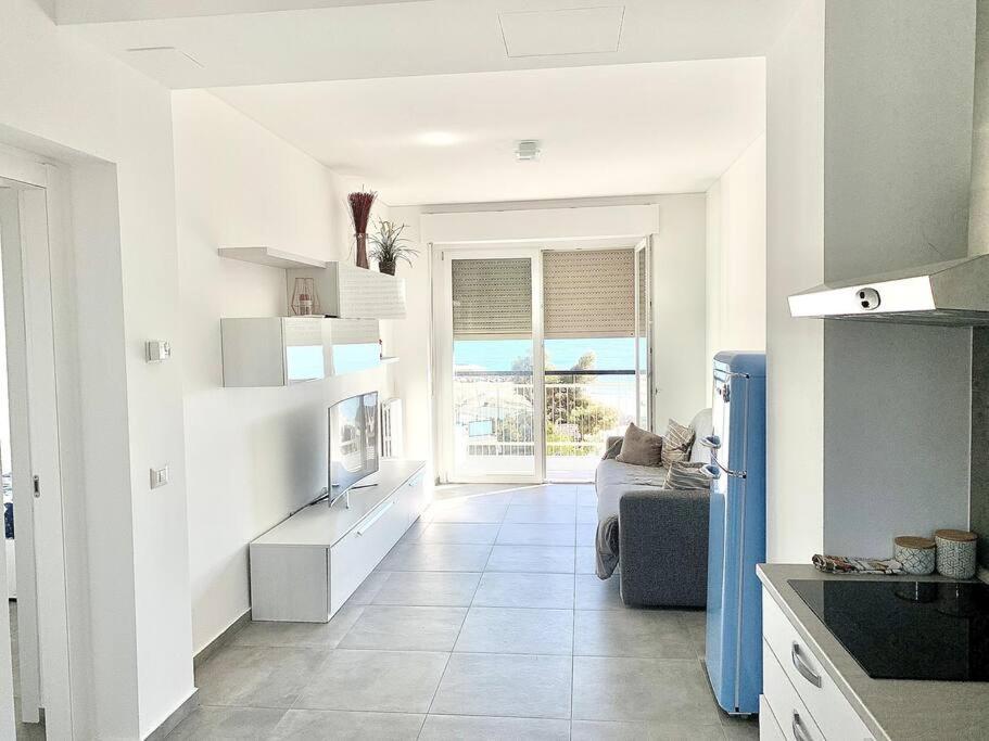 10 Min. Da Sanremo Appartamento Vista Mare Таджа Екстер'єр фото